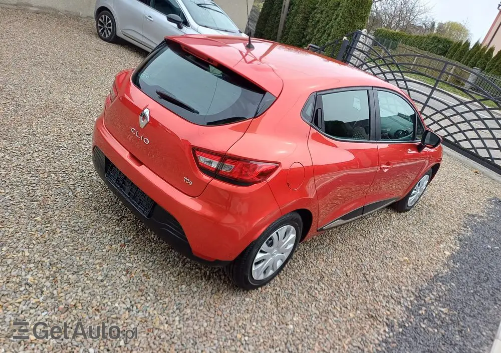 RENAULT Clio TCe 90 Dynamique
