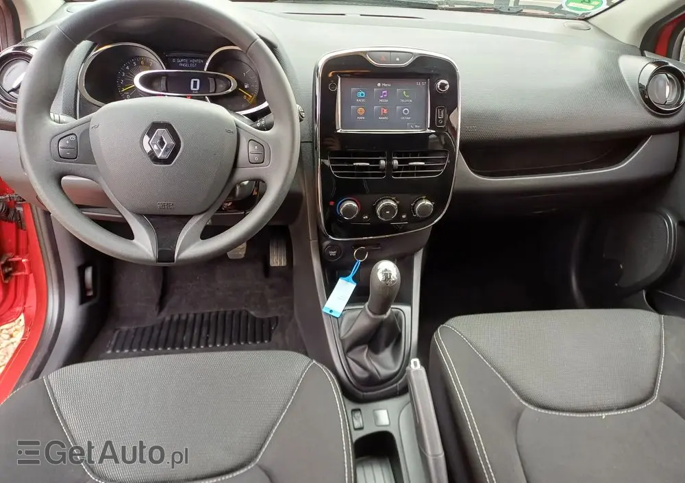RENAULT Clio TCe 90 Dynamique