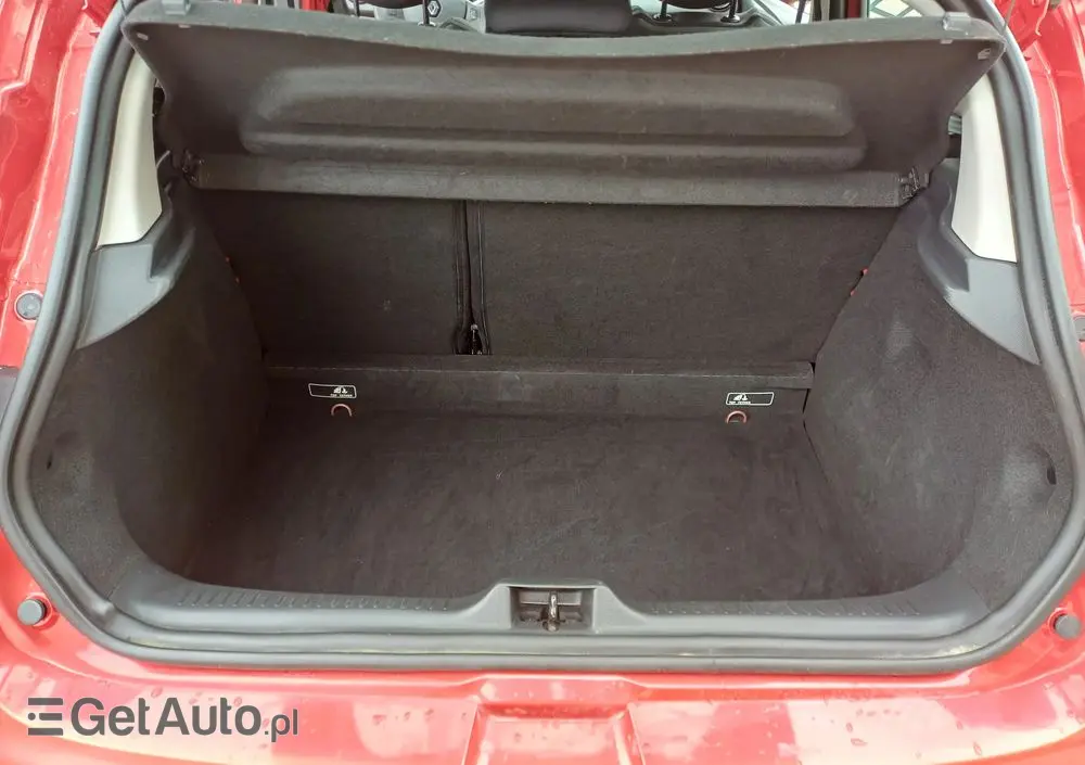 RENAULT Clio TCe 90 Dynamique