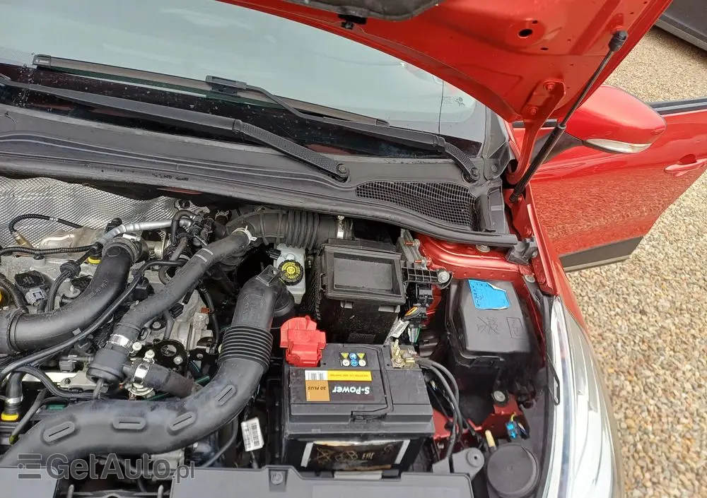 RENAULT Clio TCe 90 Dynamique