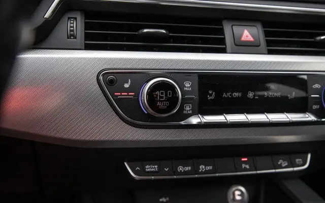 AUDI A4 Allroad 2.0 TDI S tronic