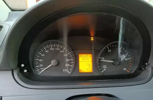 MERCEDES-BENZ Vito 