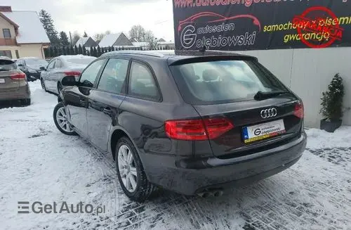 AUDI A4 