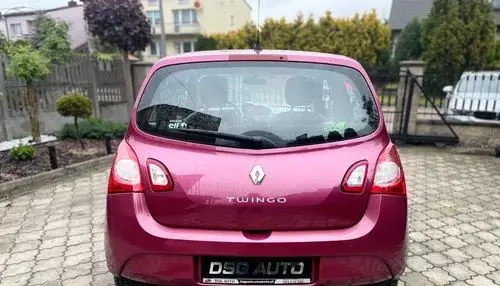 RENAULT Twingo 