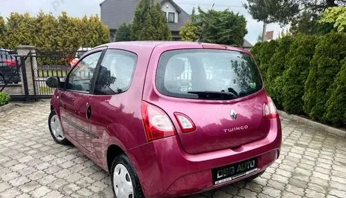 RENAULT Twingo 