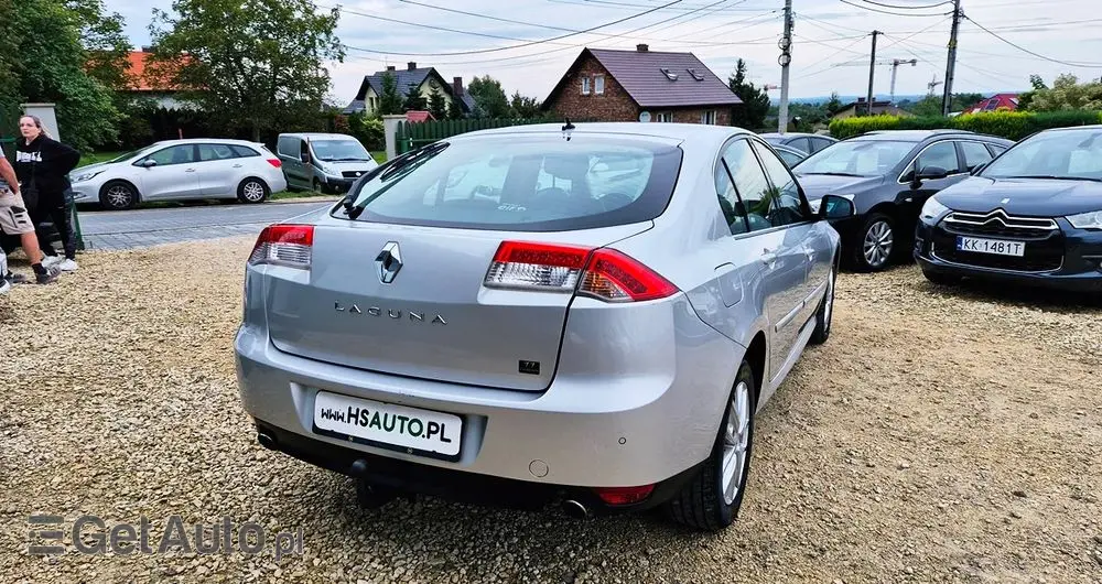 RENAULT Laguna 2.0 T Bose Edition