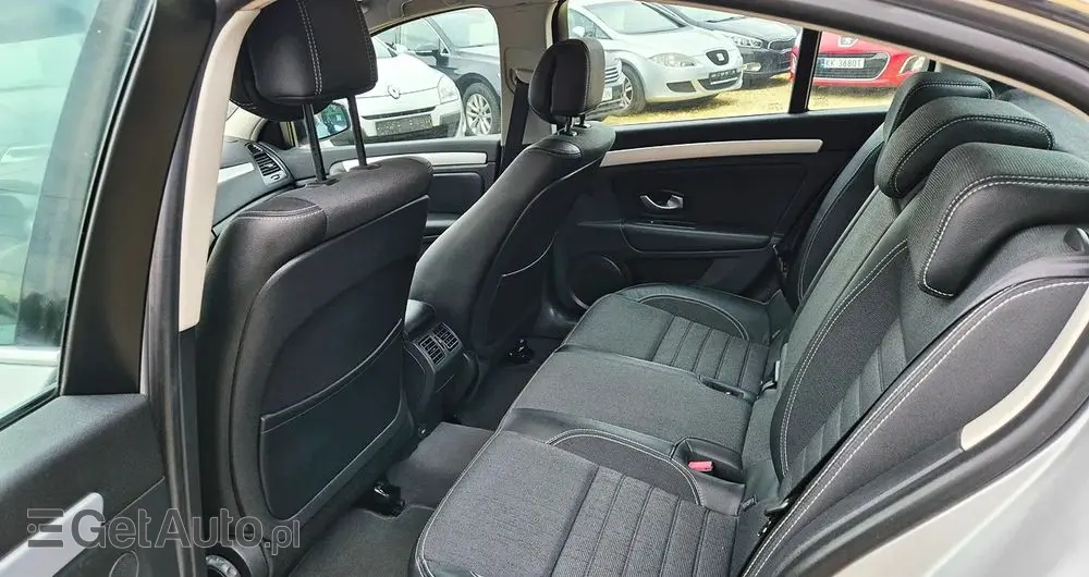 RENAULT Laguna 2.0 T Bose Edition