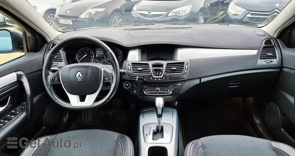 RENAULT Laguna 2.0 T Bose Edition