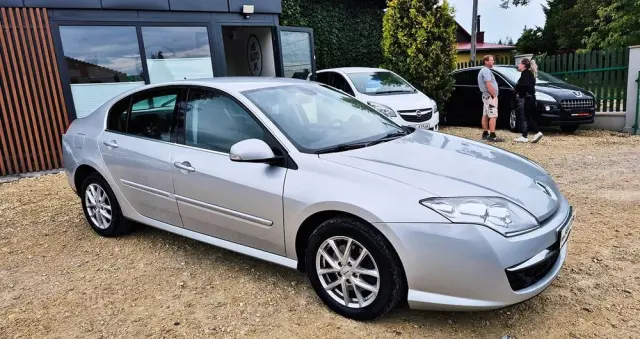 RENAULT Laguna 2.0 T Bose Edition