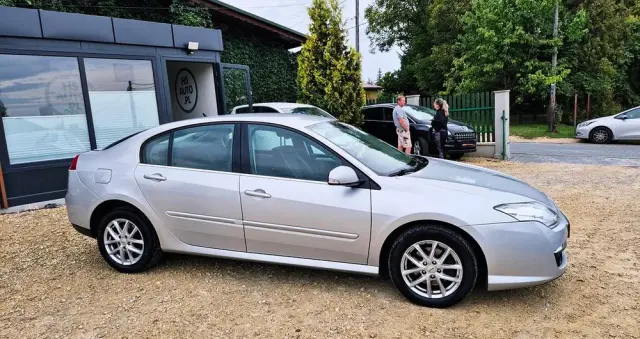 RENAULT Laguna 2.0 T Bose Edition