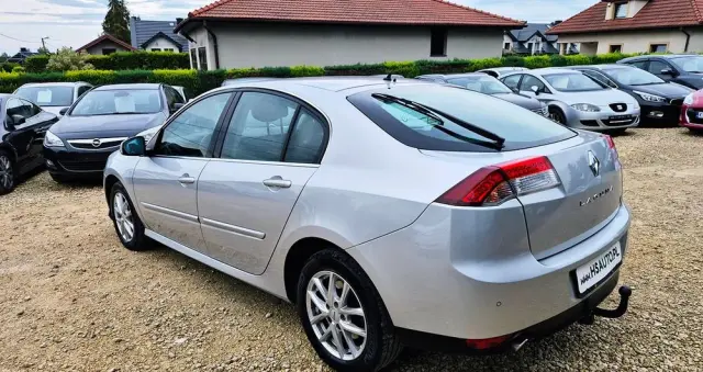 RENAULT Laguna 2.0 T Bose Edition