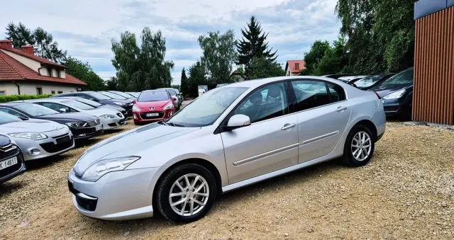 RENAULT Laguna 2.0 T Bose Edition