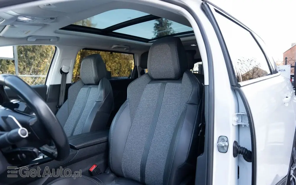 PEUGEOT 5008 THP 165 EAT6 Stop & Start Allure