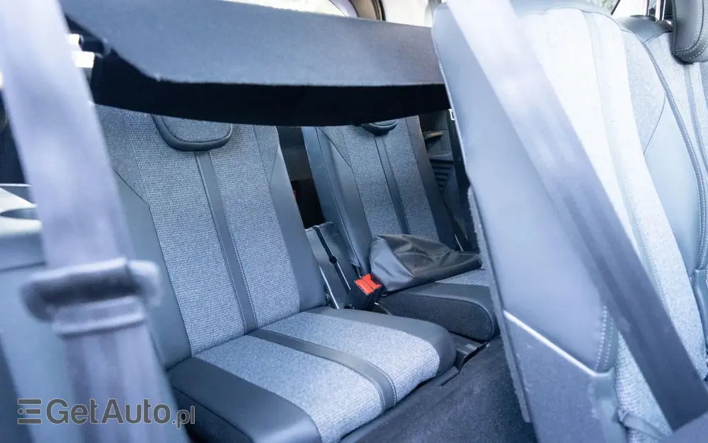 PEUGEOT 5008 THP 165 EAT6 Stop & Start Allure