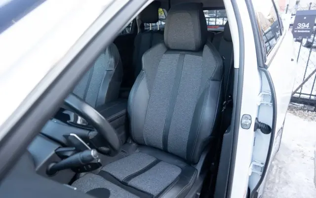 PEUGEOT 5008 THP 165 EAT6 Stop & Start Allure