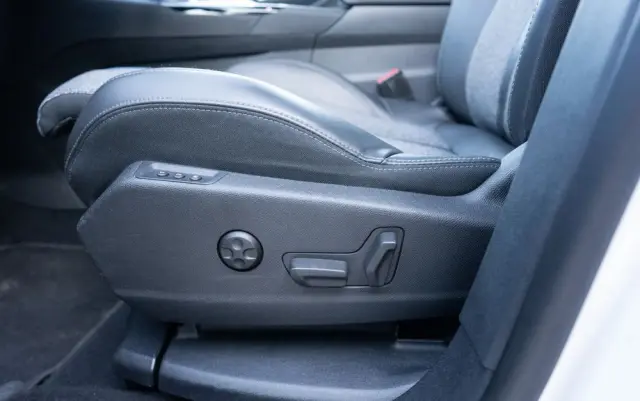 PEUGEOT 5008 THP 165 EAT6 Stop & Start Allure