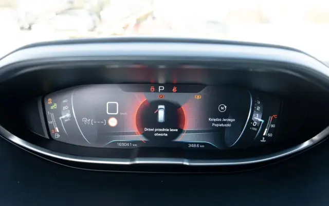 PEUGEOT 5008 THP 165 EAT6 Stop & Start Allure