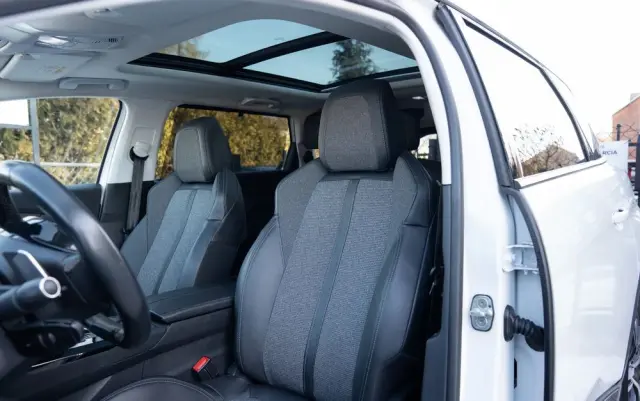 PEUGEOT 5008 THP 165 EAT6 Stop & Start Allure