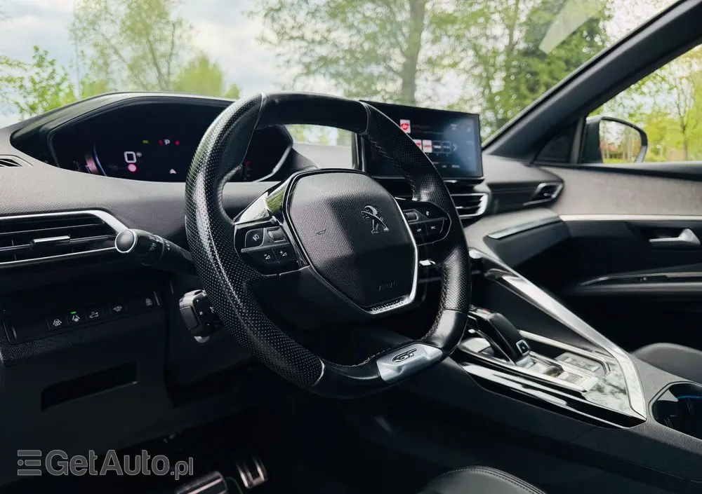 PEUGEOT 3008 BlueHDi 130 Stop & Start EAT8 GT Pack