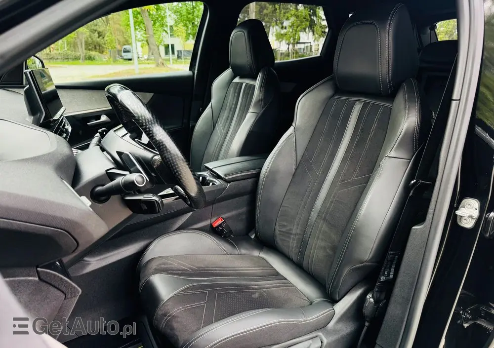 PEUGEOT 3008 BlueHDi 130 Stop & Start EAT8 GT Pack
