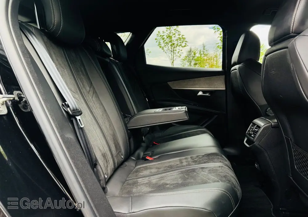 PEUGEOT 3008 BlueHDi 130 Stop & Start EAT8 GT Pack
