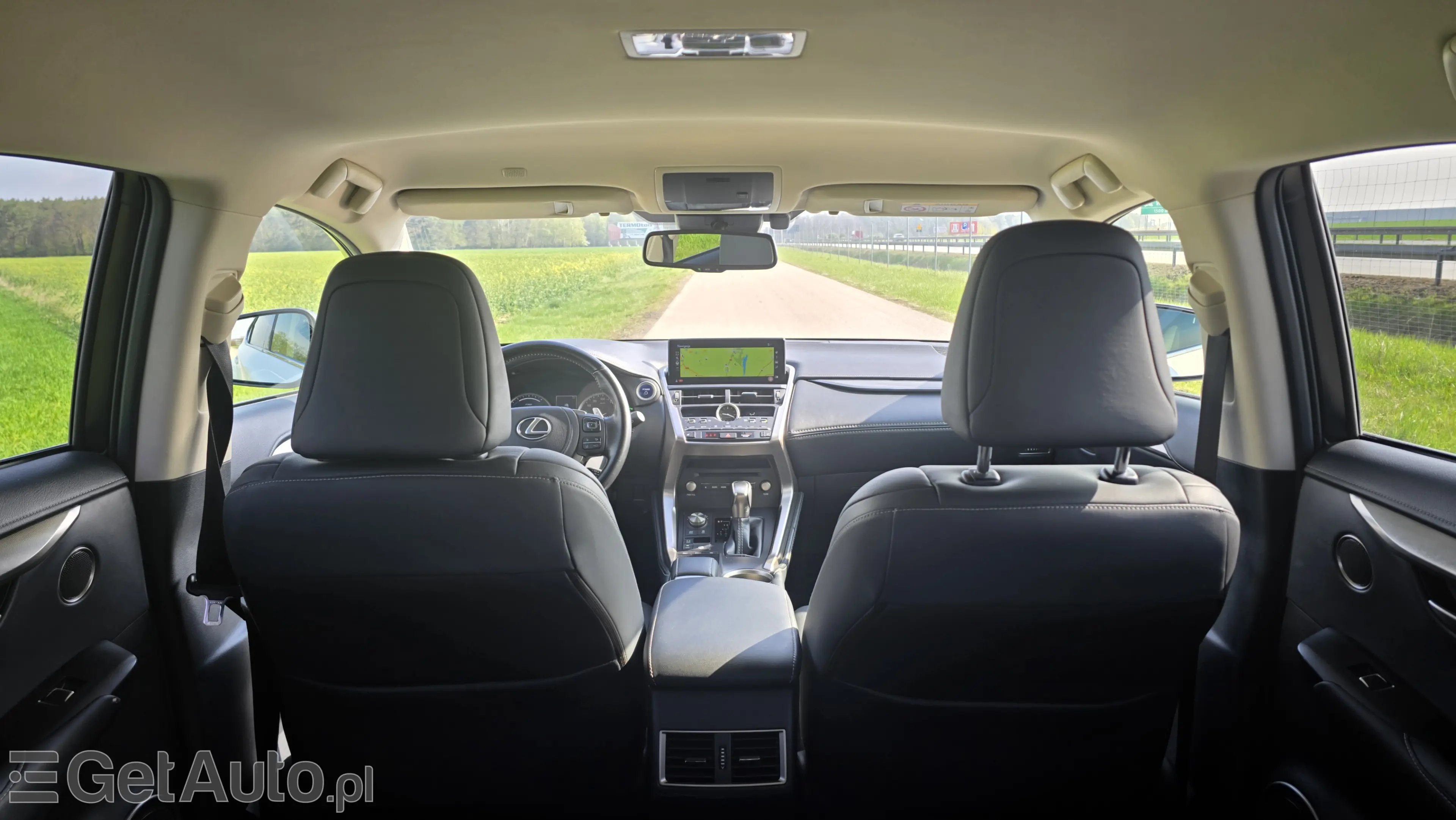 LEXUS NX E-Four Impression AWD