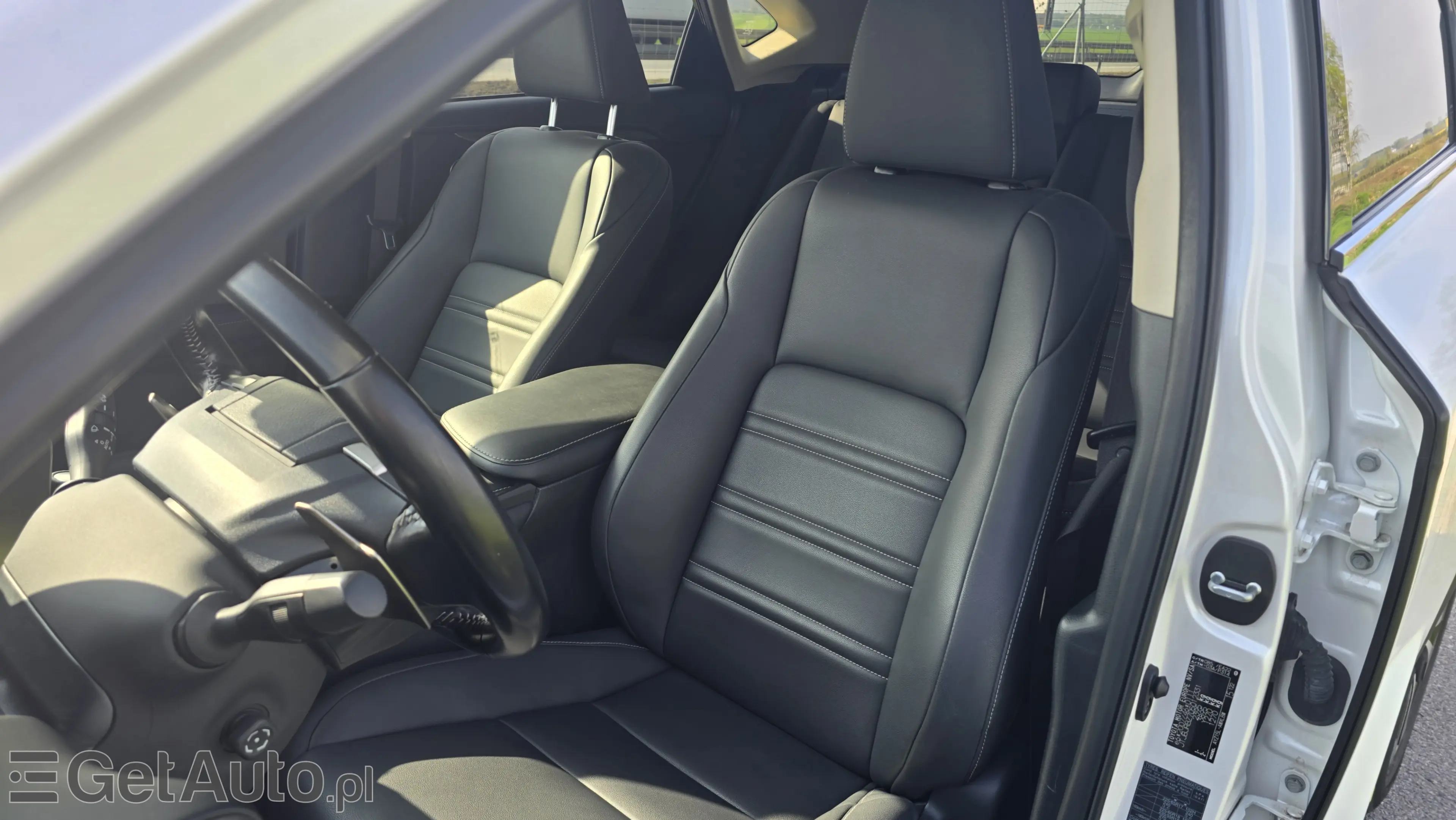 LEXUS NX E-Four Impression AWD