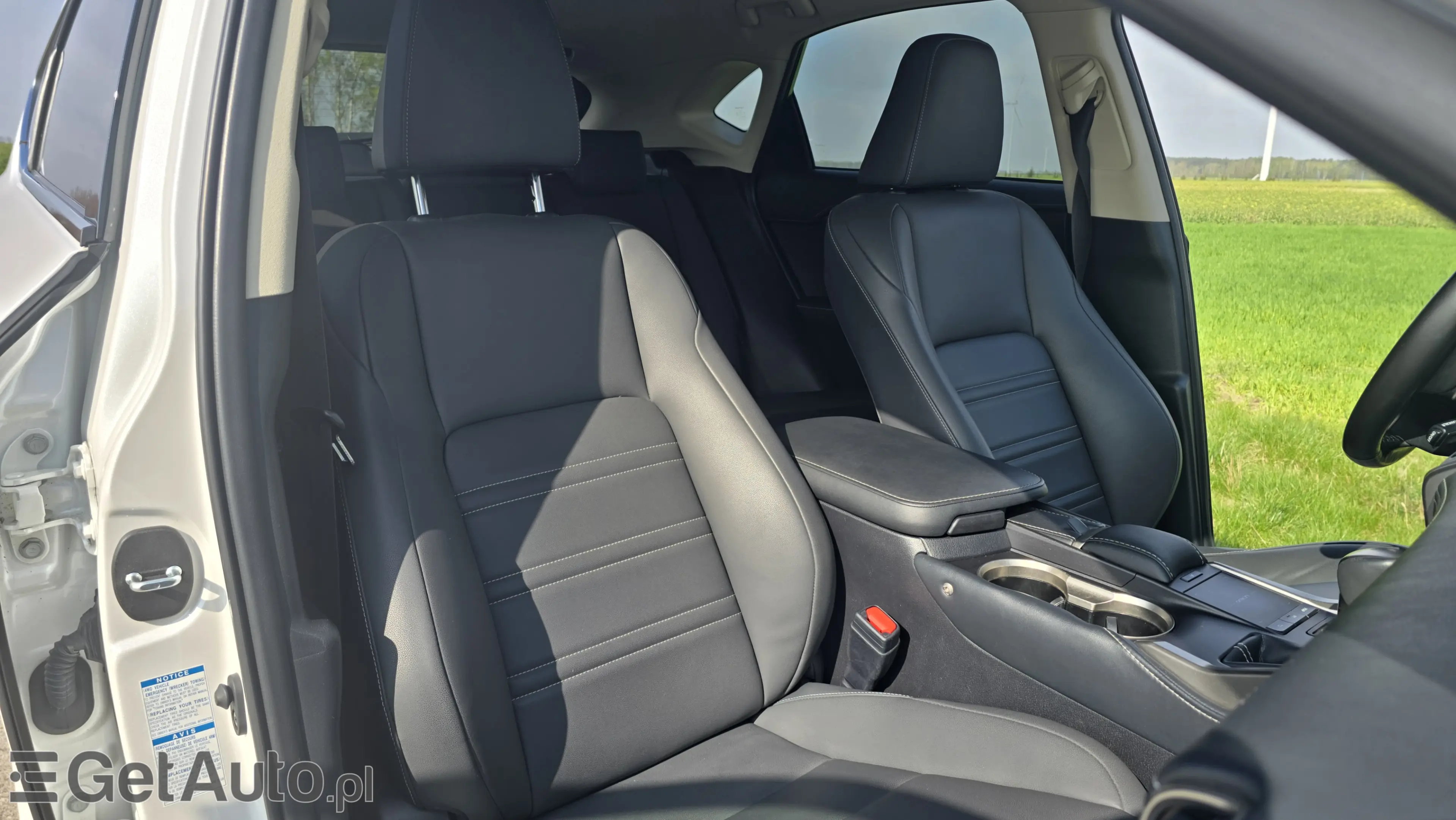 LEXUS NX E-Four Impression AWD