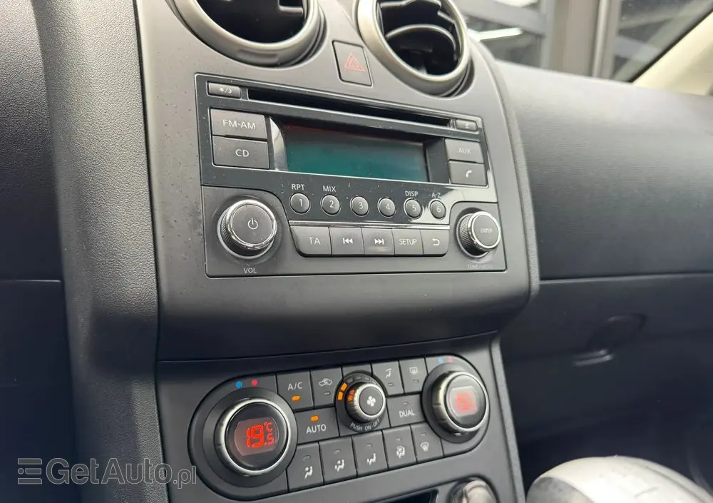 NISSAN Qashqai 1.6 acenta