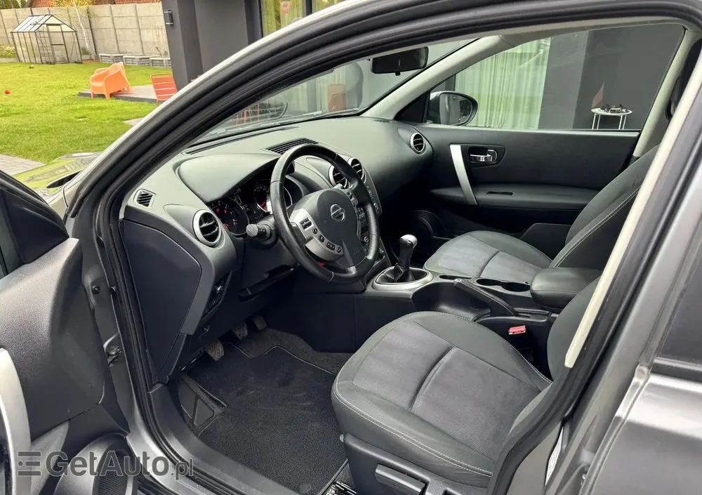 NISSAN Qashqai 1.6 acenta