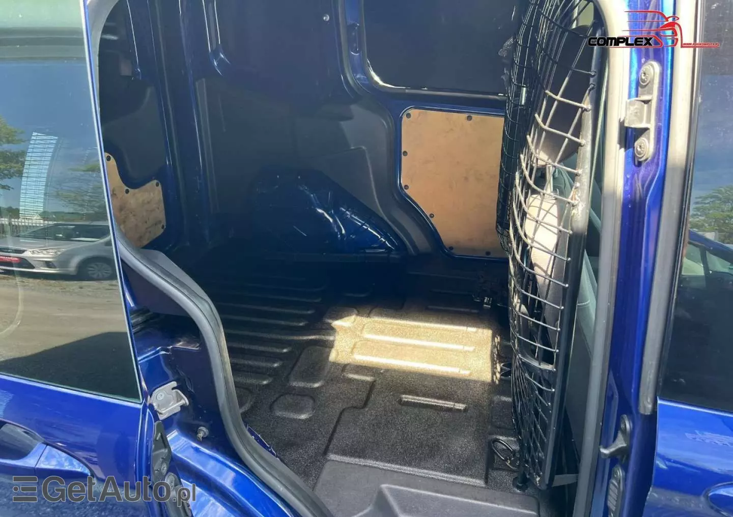 FORD Transit Courier 