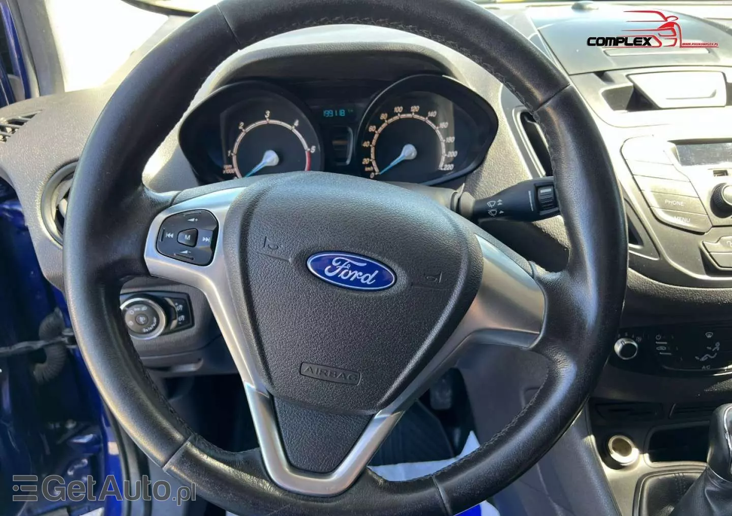 FORD Transit Courier 