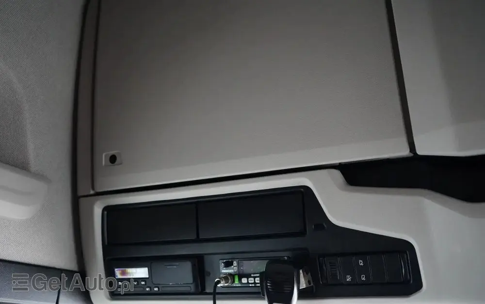 SCANIA S 500 / MEGA /  RETARDER / KLIMA POSTOJOWA / LOW DECK 