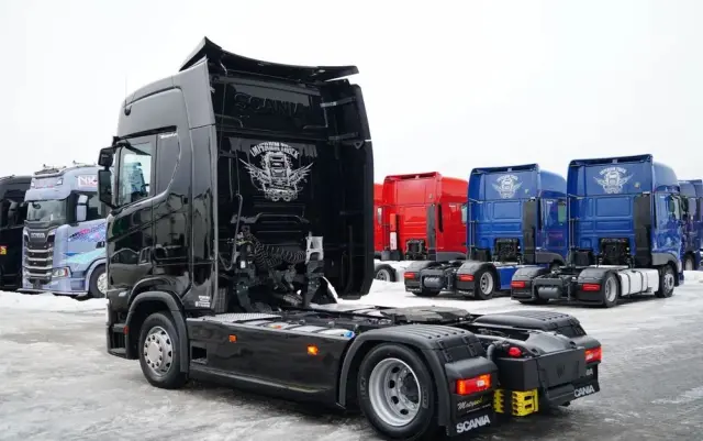 SCANIA S 500 / MEGA /  RETARDER / KLIMA POSTOJOWA / LOW DECK 