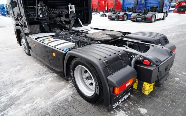 SCANIA S 500 / MEGA /  RETARDER / KLIMA POSTOJOWA / LOW DECK 