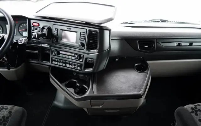 SCANIA S 500 / MEGA /  RETARDER / KLIMA POSTOJOWA / LOW DECK 