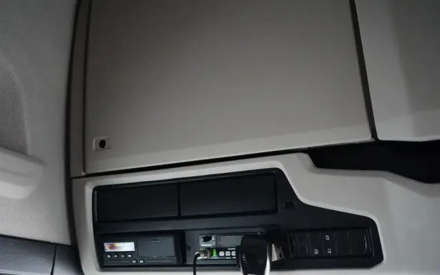 SCANIA S 500 / MEGA /  RETARDER / KLIMA POSTOJOWA / LOW DECK 