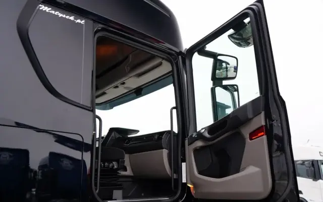 SCANIA S 500 / MEGA /  RETARDER / KLIMA POSTOJOWA / LOW DECK 