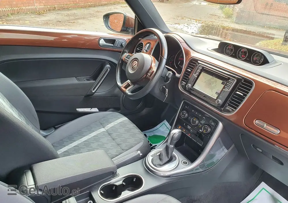 VOLKSWAGEN Beetle 1.2 TSI DSG (BlueMotion Tech) Design