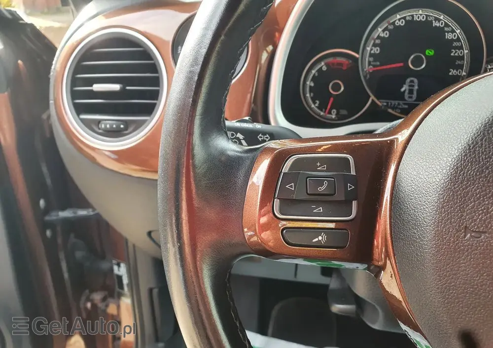 VOLKSWAGEN Beetle 1.2 TSI DSG (BlueMotion Tech) Design