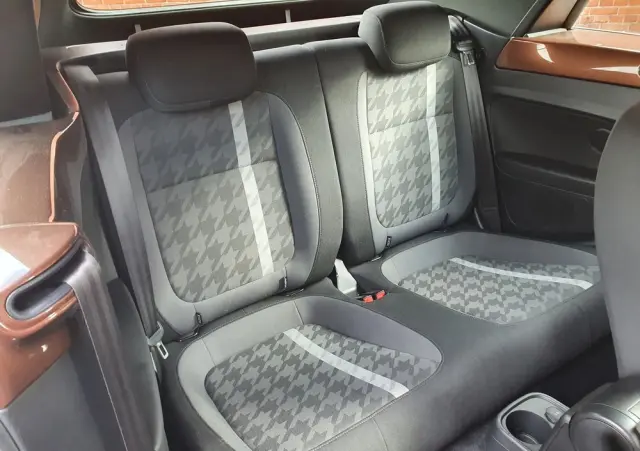 VOLKSWAGEN Beetle 1.2 TSI DSG (BlueMotion Tech) Design