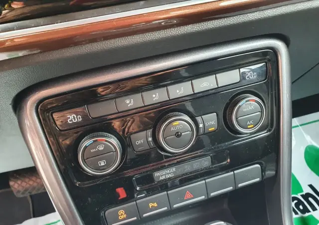 VOLKSWAGEN Beetle 1.2 TSI DSG (BlueMotion Tech) Design