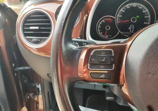 VOLKSWAGEN Beetle 1.2 TSI DSG (BlueMotion Tech) Design