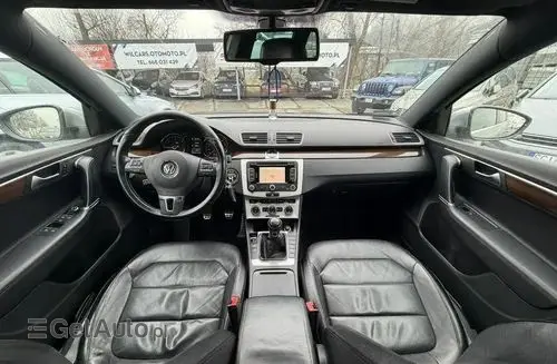 VOLKSWAGEN Passat Alltrack 