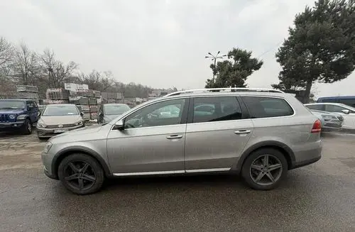 VOLKSWAGEN Passat Alltrack 