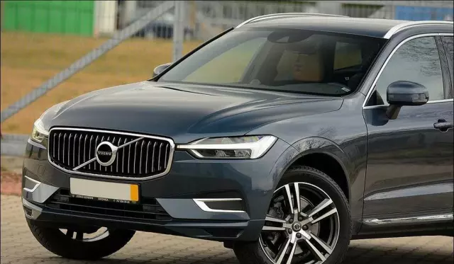 VOLVO Xc 60 