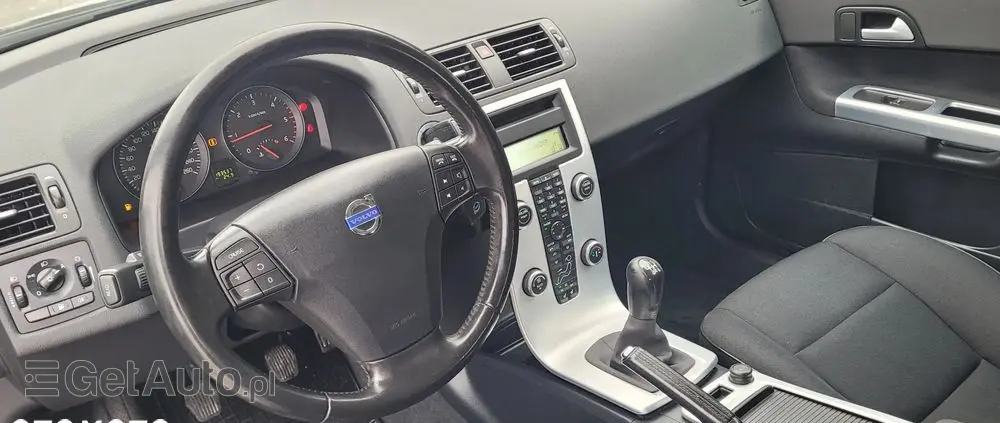 VOLVO C30 D2