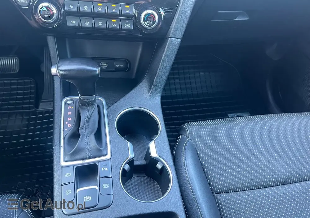 KIA Sportage 1.6 CRDI L Business Line 2WD DCT