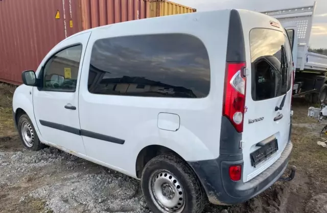 RENAULT Kangoo 