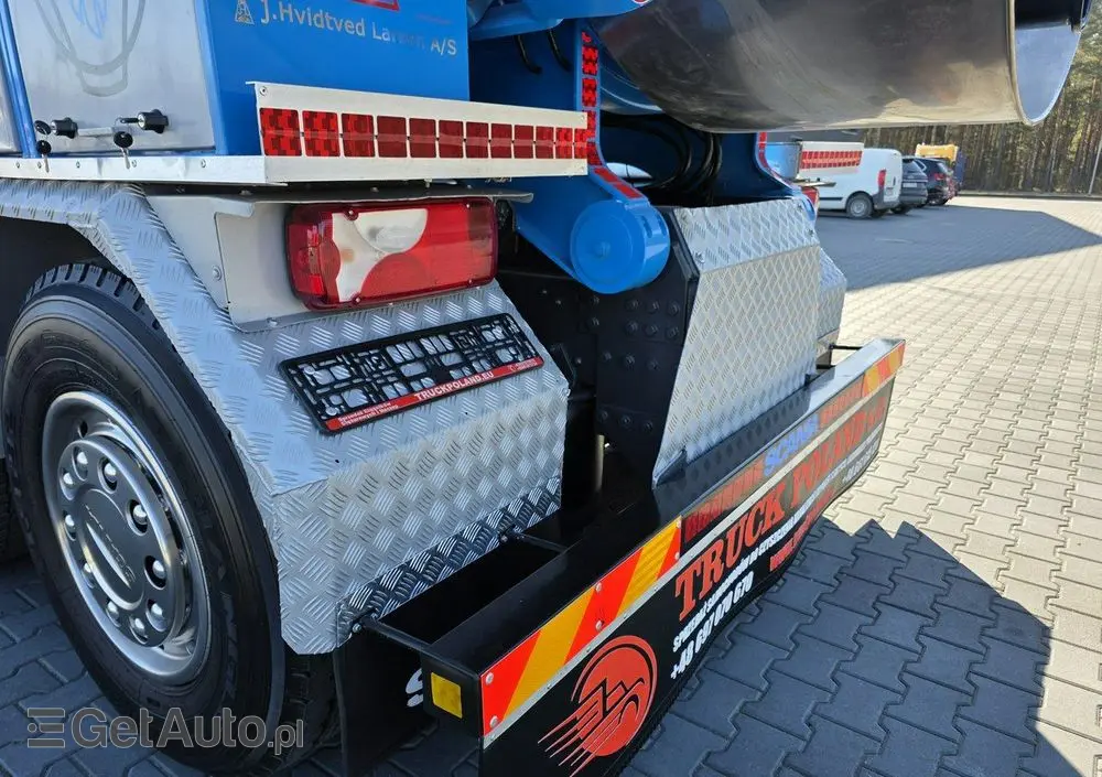 SCANIA Larsen FlexVac 311 Ładowarka próżniowa ssąca 